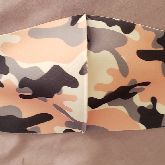 FACE masks - Picture 1 of 2